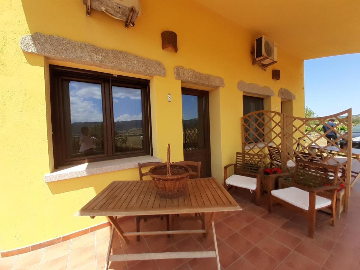 Agriturismo Campesi Casale Tra Le Vigne Aglientu Esterno foto